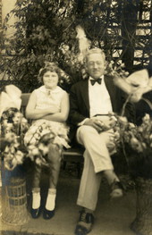 19-- Photo of Doctor and a Child in front of the Hospital