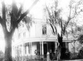 Photo of Mr & Mrs. Bloxham in Front of House between 1901 and 1911