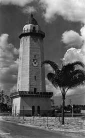 Alhambra Water Tower 1925