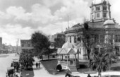 19-- Photo of Courthouse and Square
